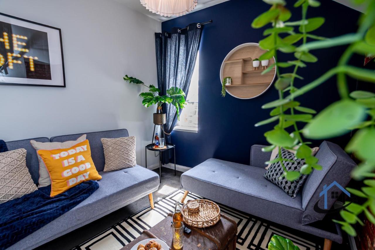Flat 5, Super King Bed, Free Parking, Workspace, Free Wi-Fi Nottingham Exterior foto